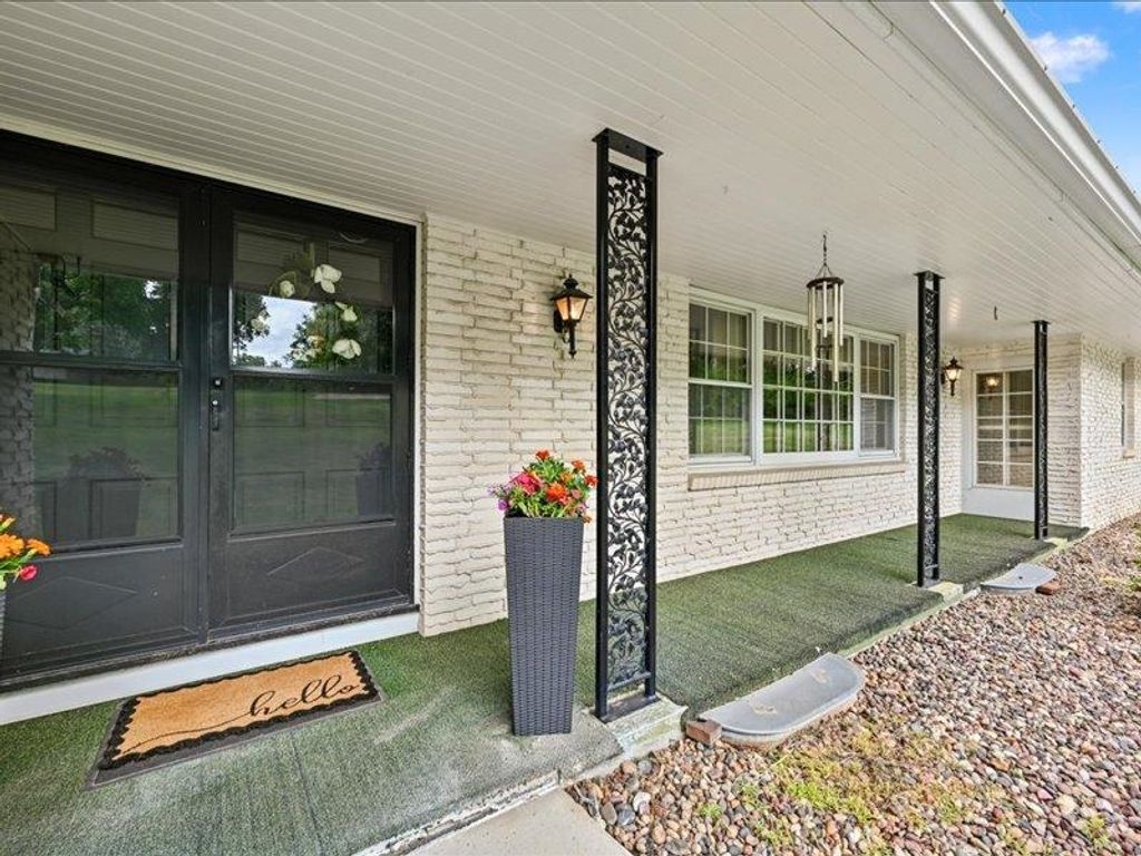 Photo of Dubuque, IA 52001 (MLS # 155031)