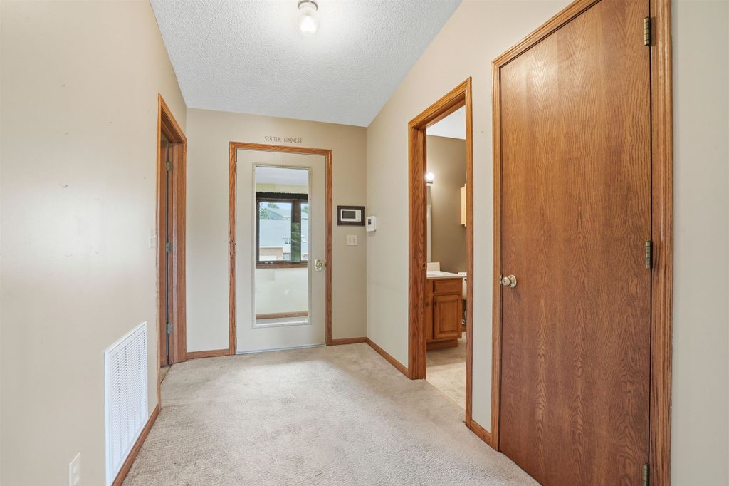 Photo of Dubuque, IA 52001 (MLS # 154818)