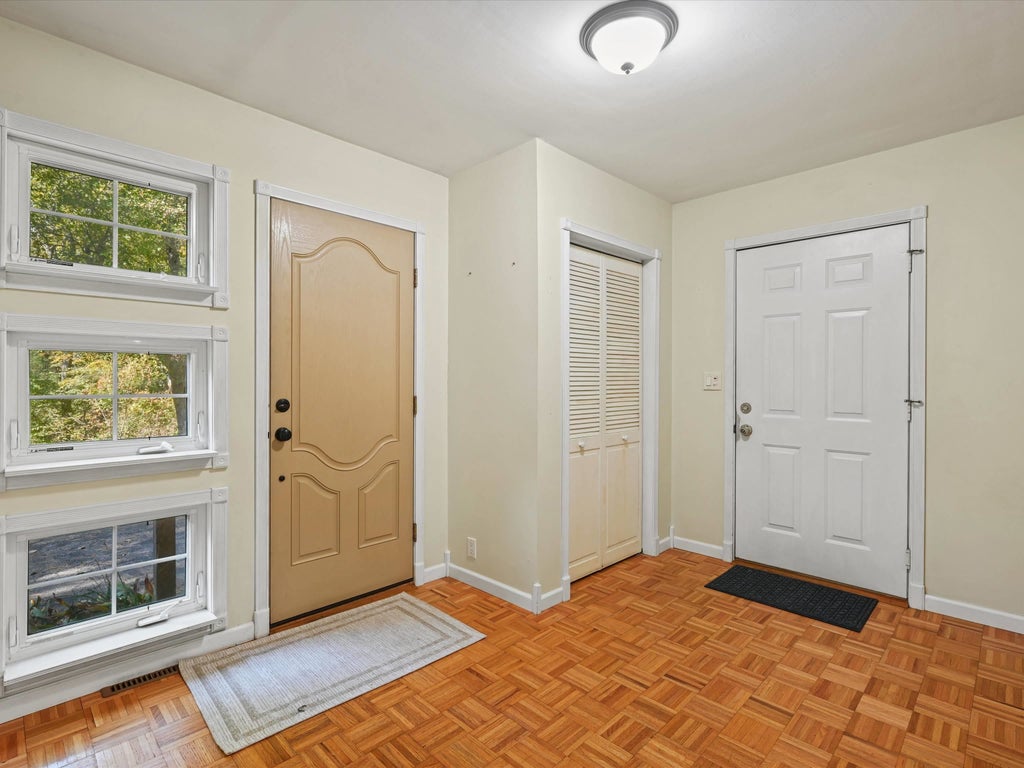 Photo of Dubuque, IA 52001 (MLS # 155935)