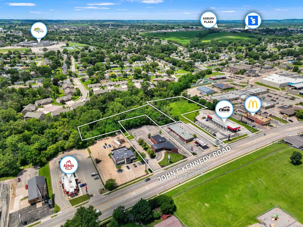 Photo of Dubuque, IA 52002 (MLS # 155103)