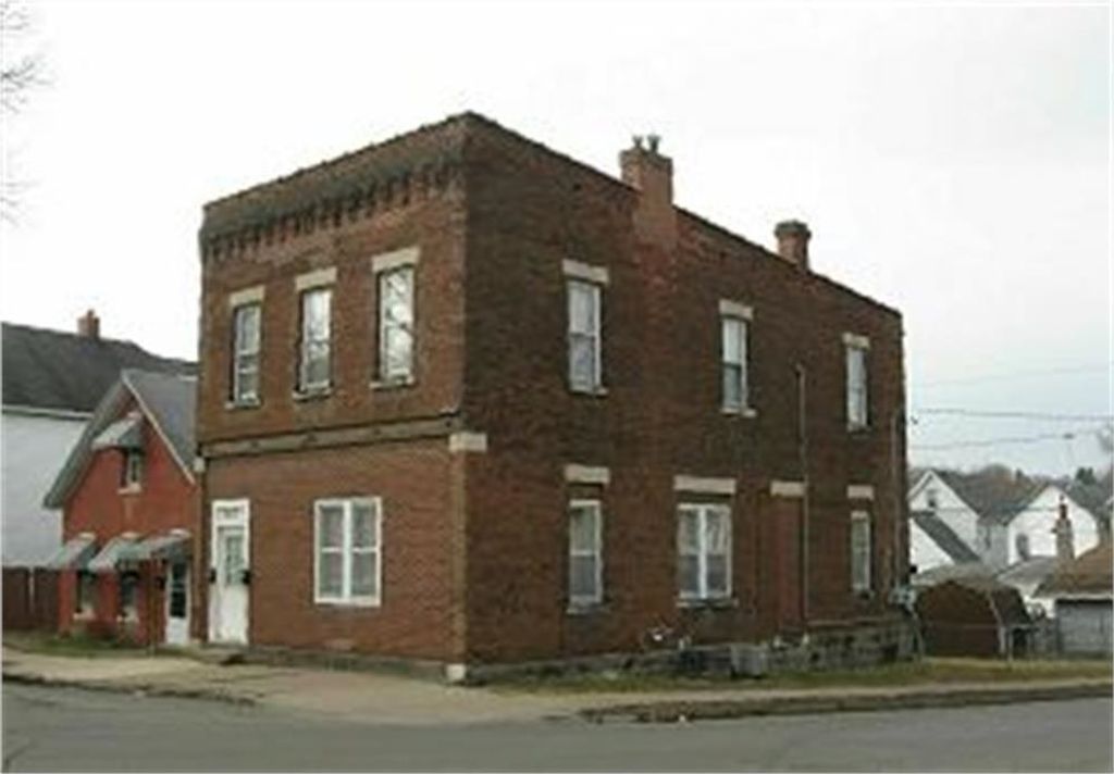 Photo of Dubuque, IA 52001 (MLS # 155280)
