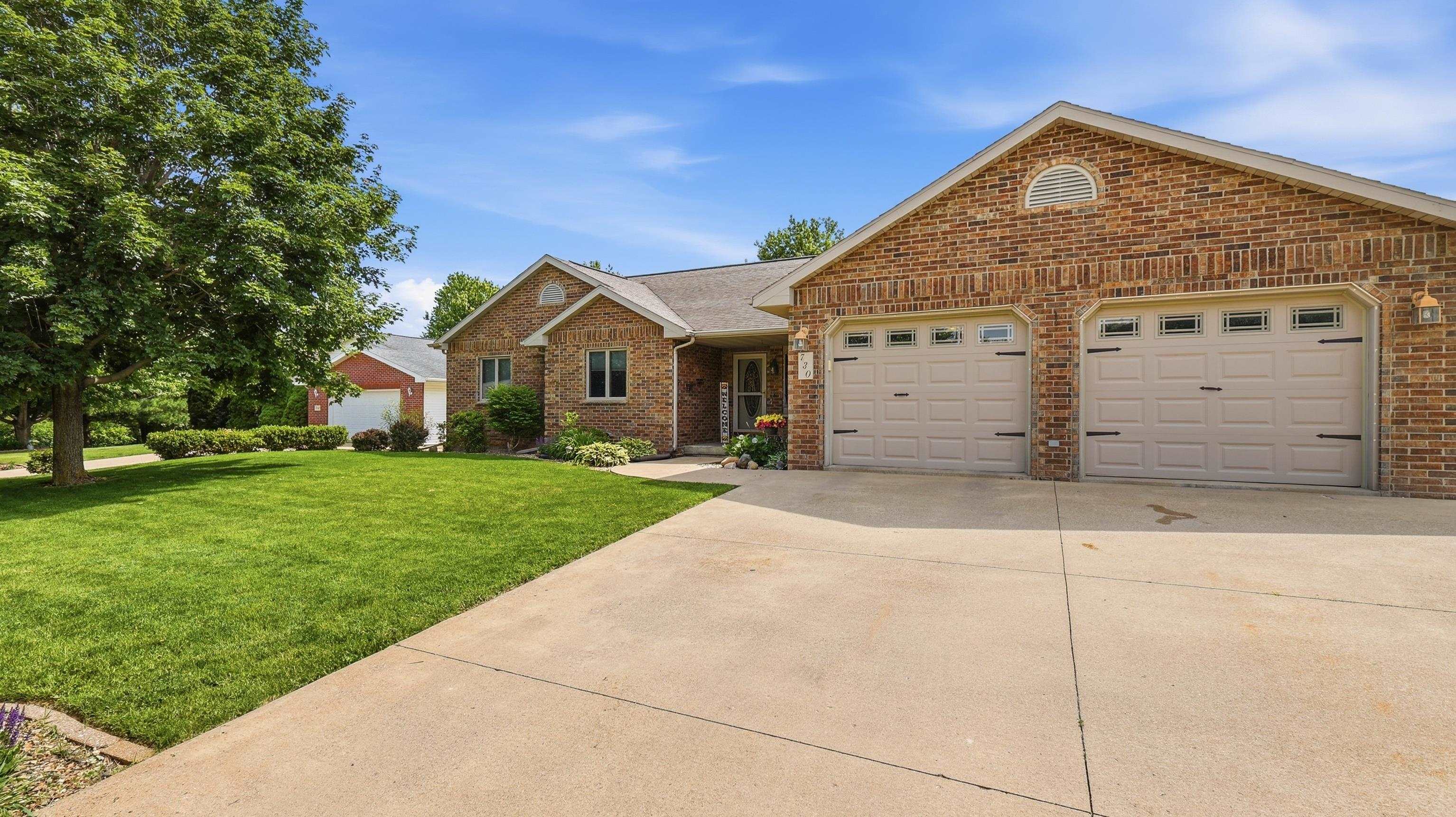 730 N Willow Ridge