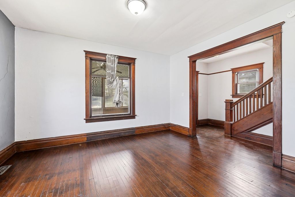 Photo of Dubuque, IA 52001 (MLS # 154571)