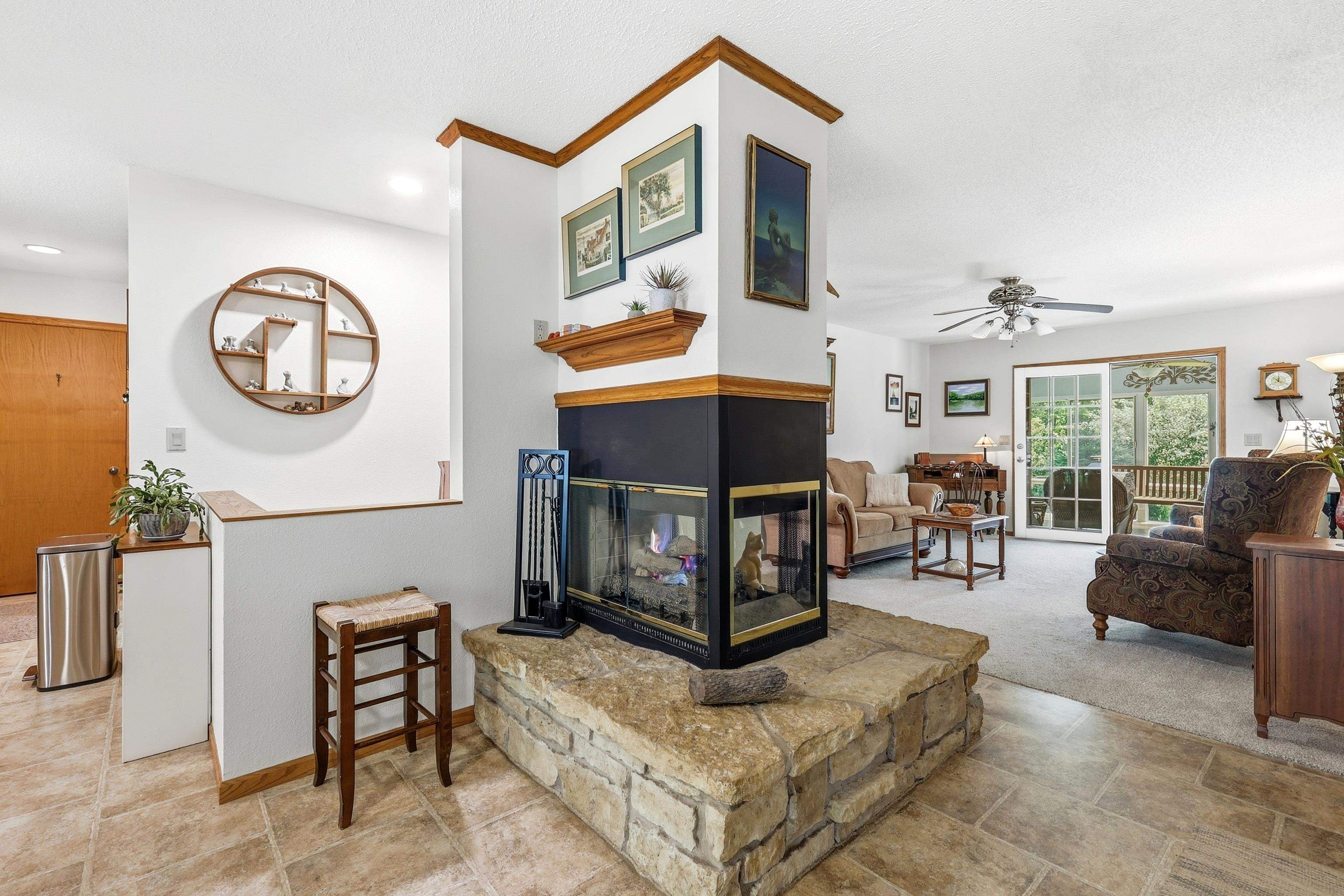 3140 Kerry Court - Photo 3