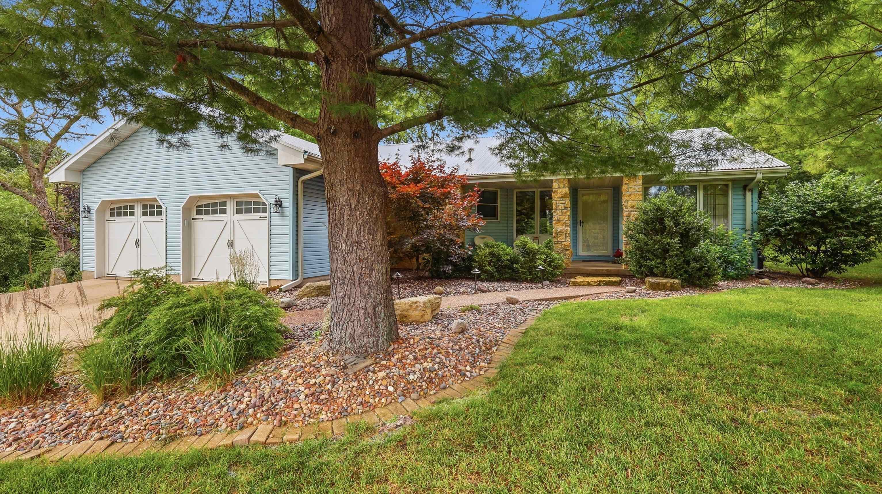 3140 Kerry Court - Photo 2