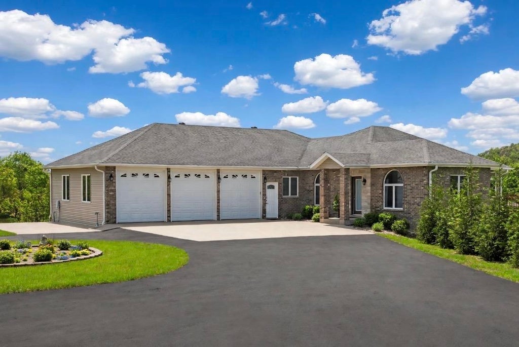 Photo of Bellevue, IA 52031 (MLS # 155895)