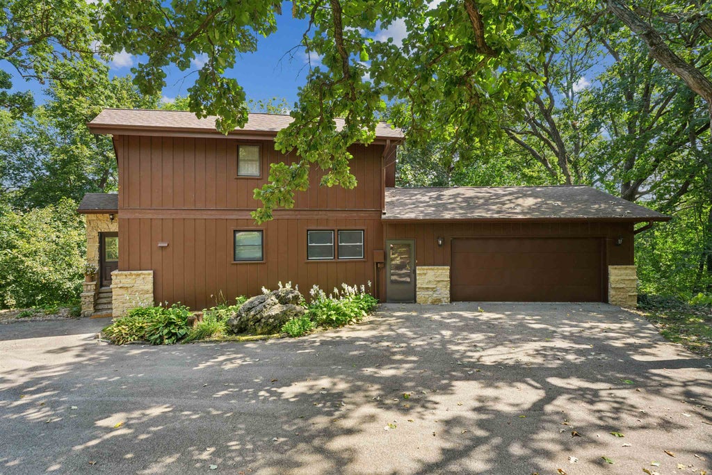 Photo of Dyersville, IA 52040 (MLS # 155575)