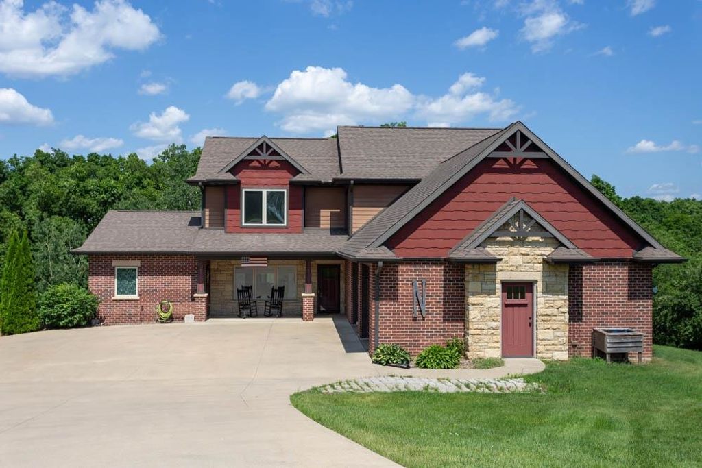 Photo of Peosta, IA 52068 (MLS # 154216)