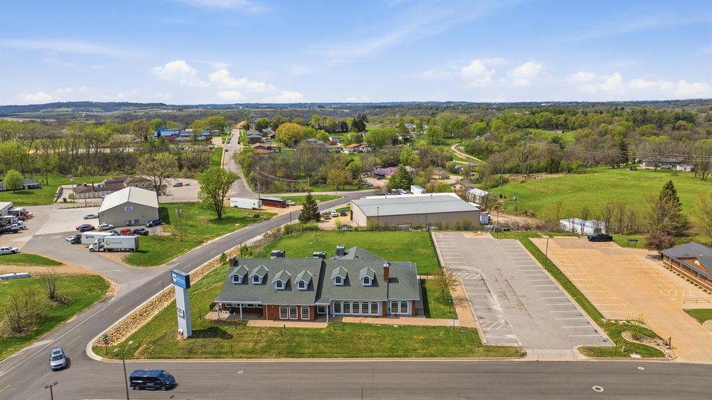 Photo of Dubuque, IA 52003 (MLS # 153915)