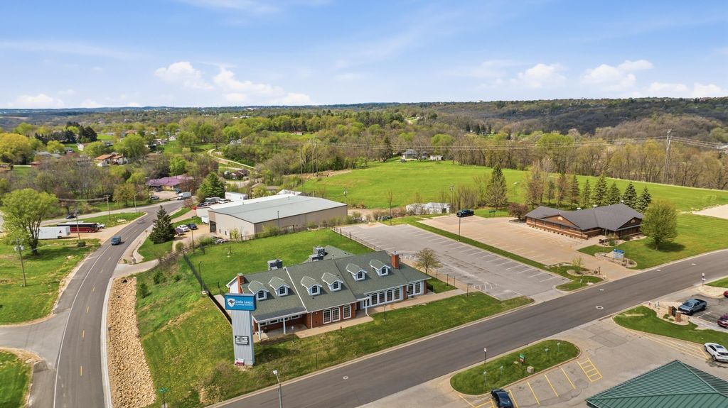 Photo of Dubuque, IA 52003 (MLS # 153915)