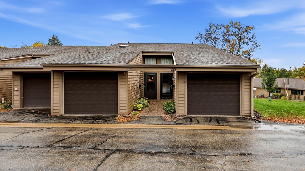 Photo of Dubuque, IA 52001 (MLS # 155986)