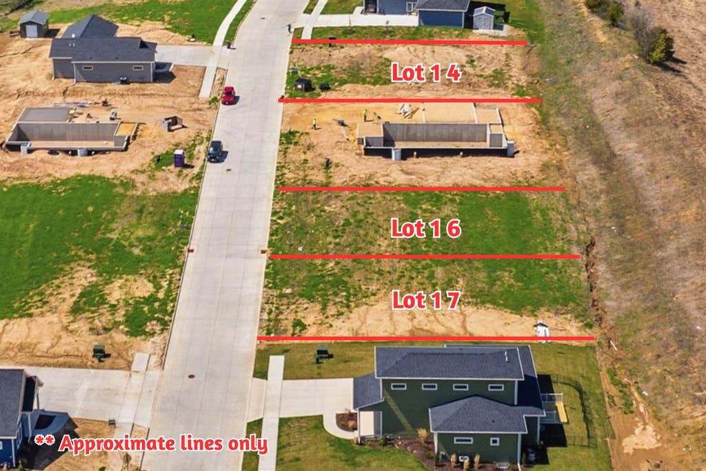 Photo of Dubuque, IA 52001 (MLS # 155228)