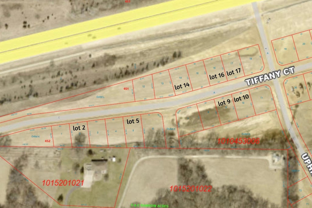 Photo of Dubuque, IA 52001 (MLS # 155228)