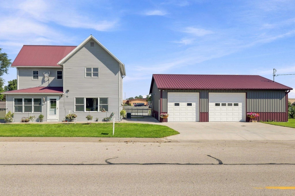 Photo of Farley, IA 52046 (MLS # 155501)
