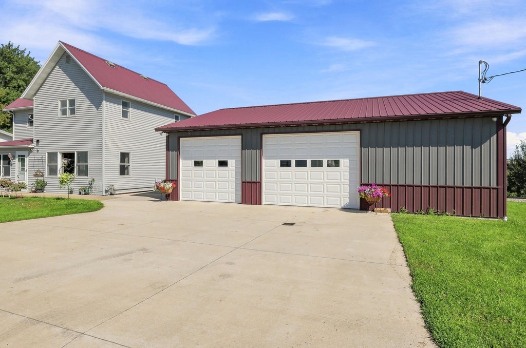 Photo of Farley, IA 52046 (MLS # 155501)