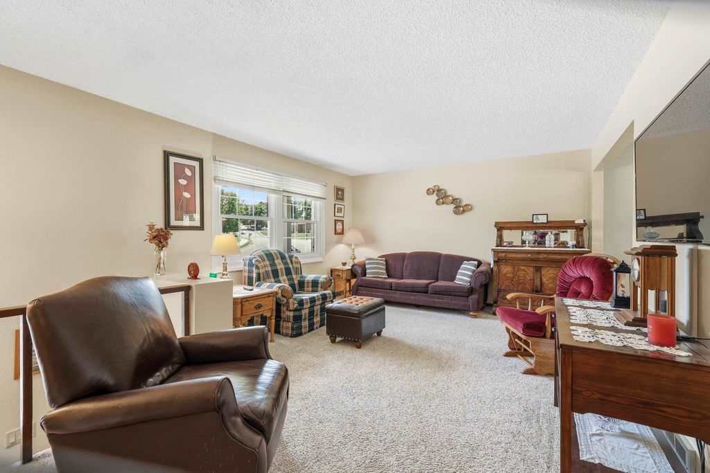 Photo of Dubuque, IA 52001 (MLS # 154849)