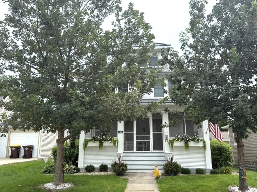 Photo of Maquoketa, IA 52060 (MLS # 155510)