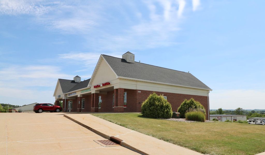 Photo of Dubuque, IA 52003 (MLS # 154546)