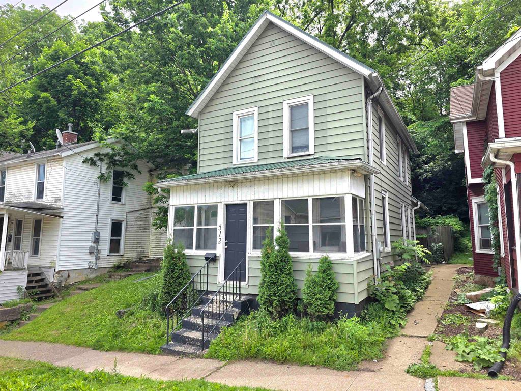 Photo of Dubuque, IA 52001 (MLS # 154801)