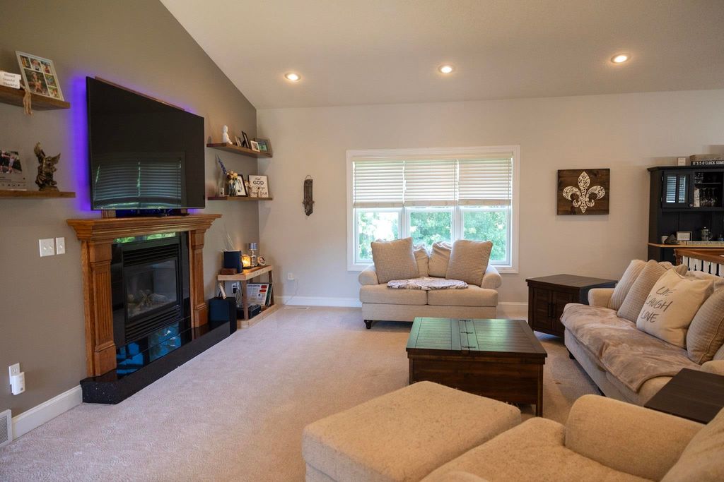 Photo of Dubuque, IA 52001 (MLS # 155182)