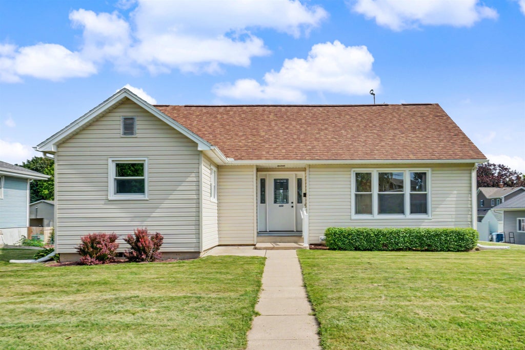 Photo of Cascade, IA 52033 (MLS # 155145)