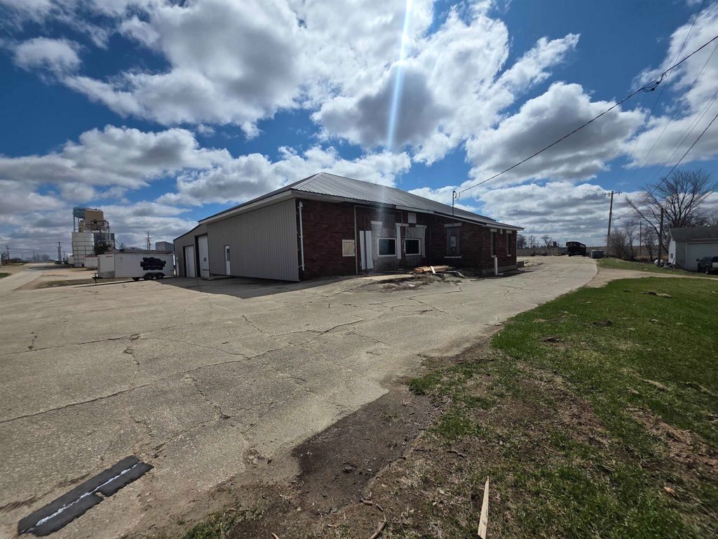Photo of Greeley, IA 52050 (MLS # 154424)