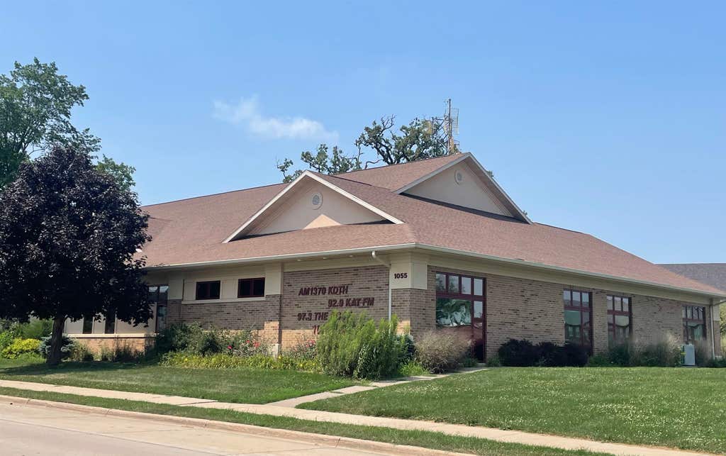 Photo of Dubuque, IA 52001 (MLS # 154053)