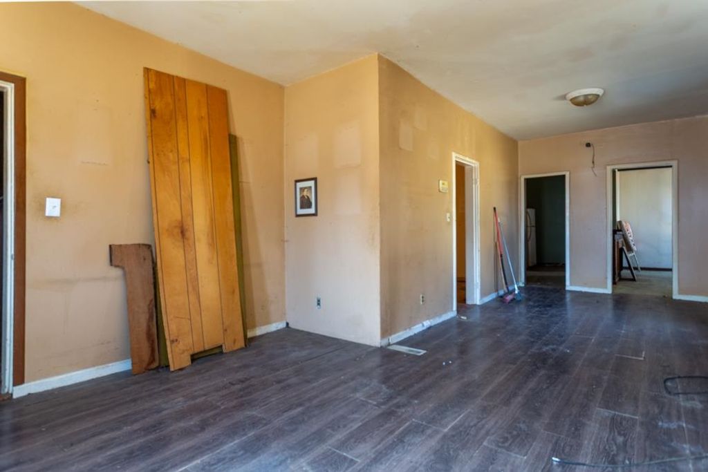 Photo of Dubuque, IA 52001 (MLS # 154207)