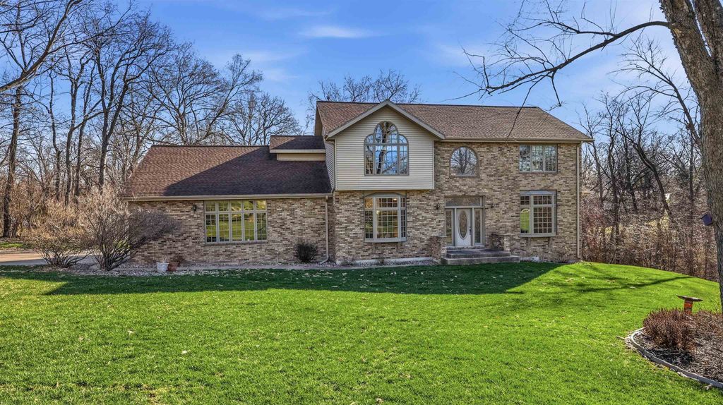 Photo of Dubuque, IA 52002 (MLS # 154307)