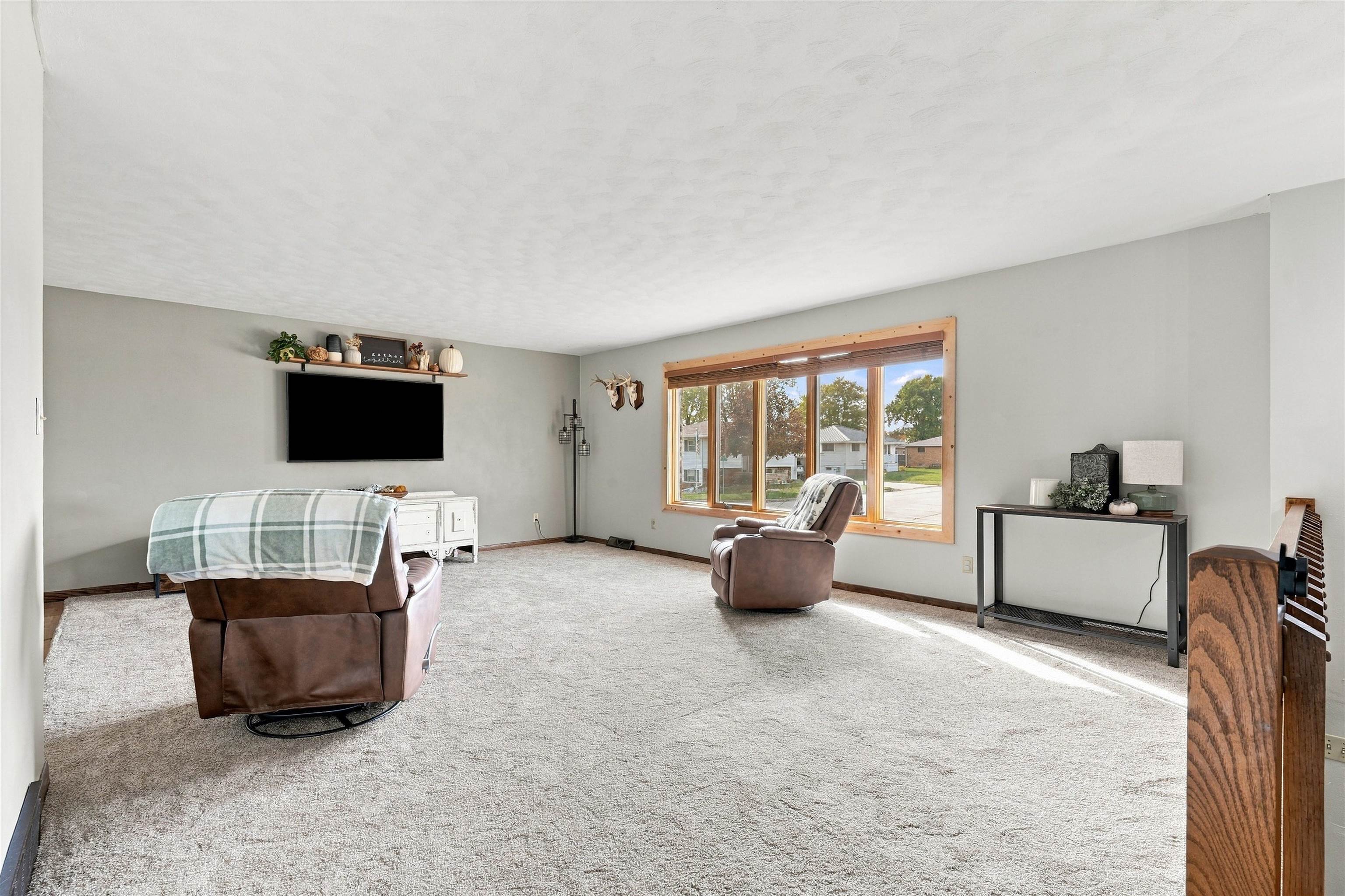 105 SE 6th Street - Photo 4