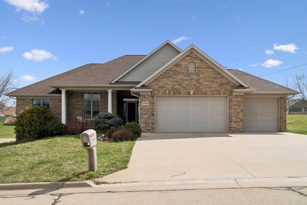 Photo of Dubuque, IA 52002 (MLS # 154299)