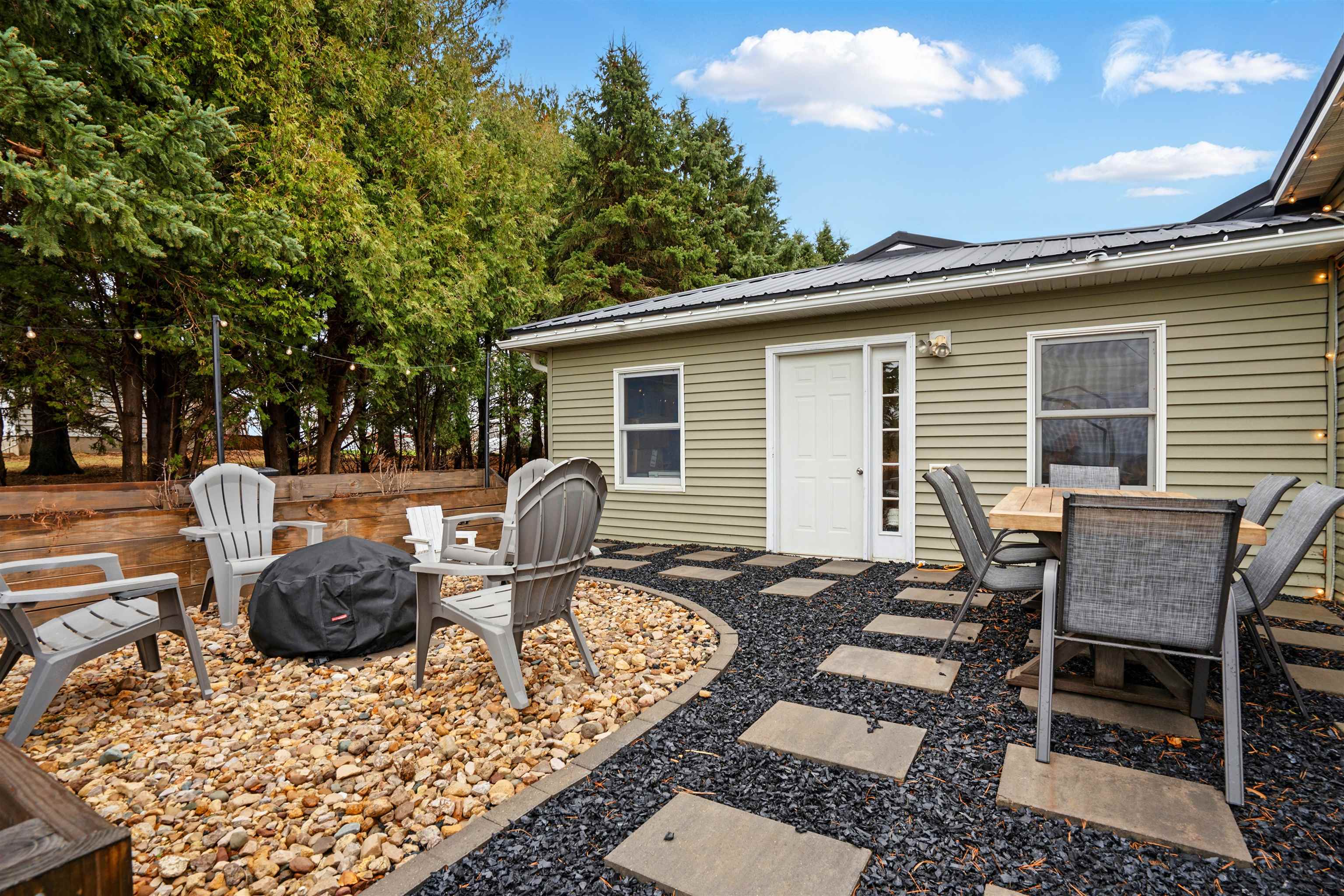 2468 290th Street - Photo 4