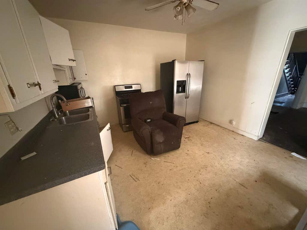 Photo of Dubuque, IA 52001 (MLS # 155295)