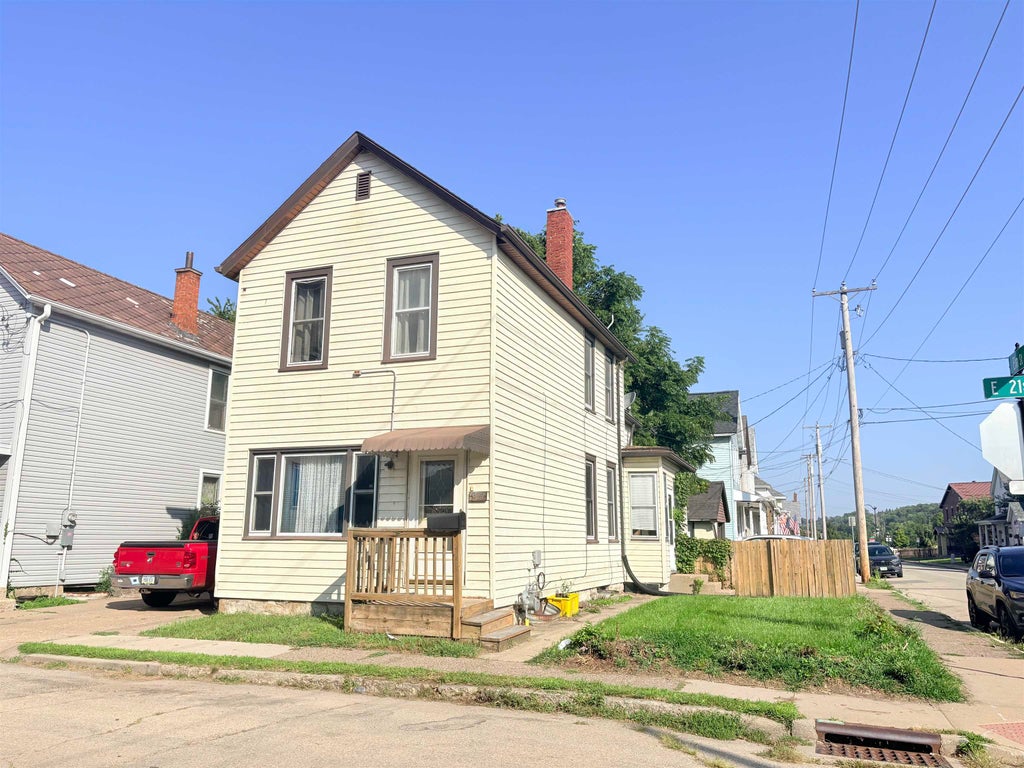 Photo of Dubuque, IA 52001 (MLS # 155608)