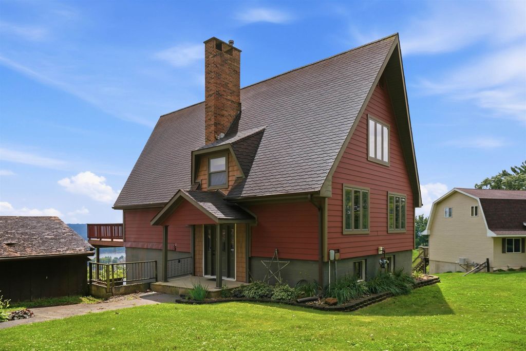 Photo of Guttenberg, IA 52052 (MLS # 155074)