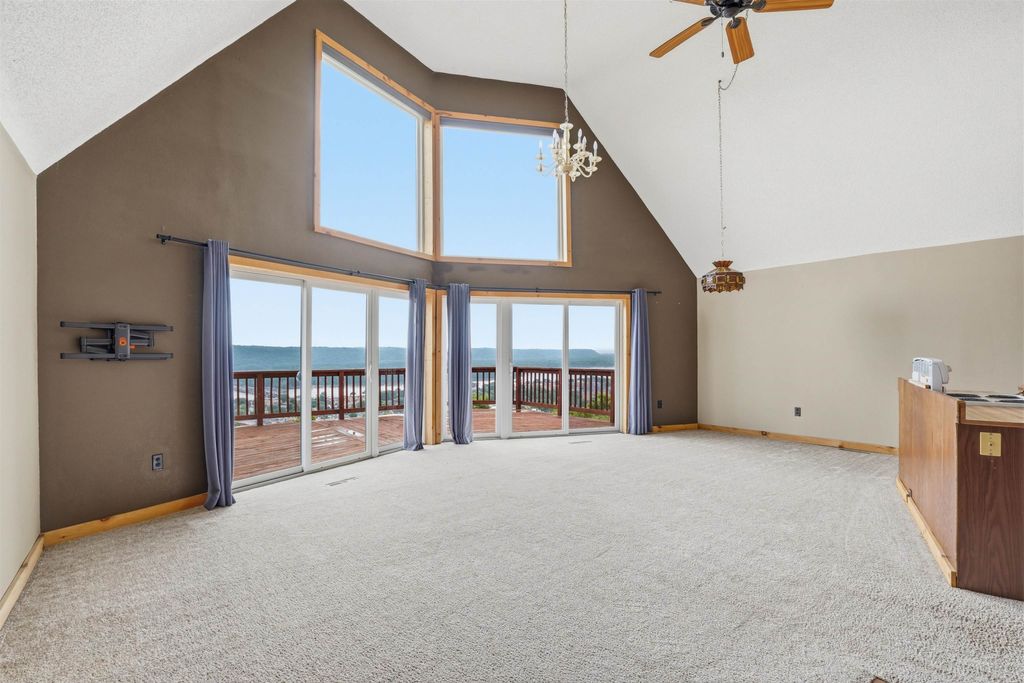 Photo of Guttenberg, IA 52052 (MLS # 155074)