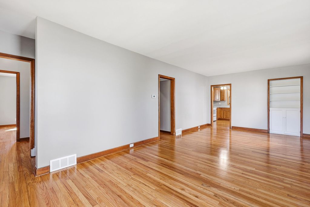 Photo of Dubuque, IA 52001 (MLS # 154604)
