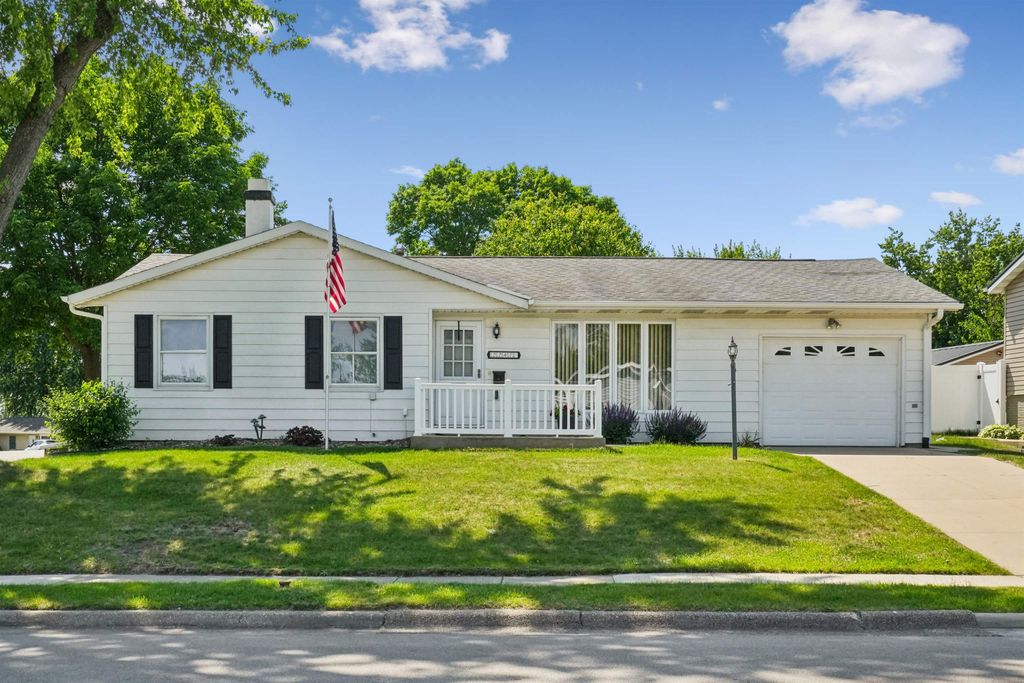 Photo of Dubuque, IA 52002 (MLS # 154739)
