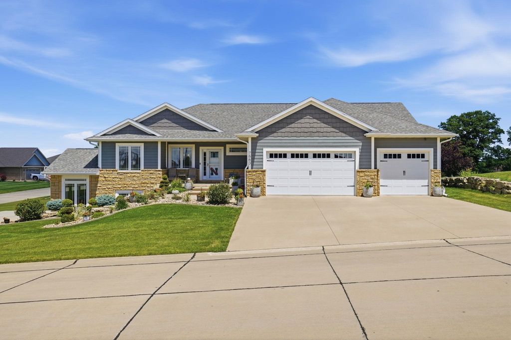 Photo of Peosta, IA 52068 (MLS # 154987)