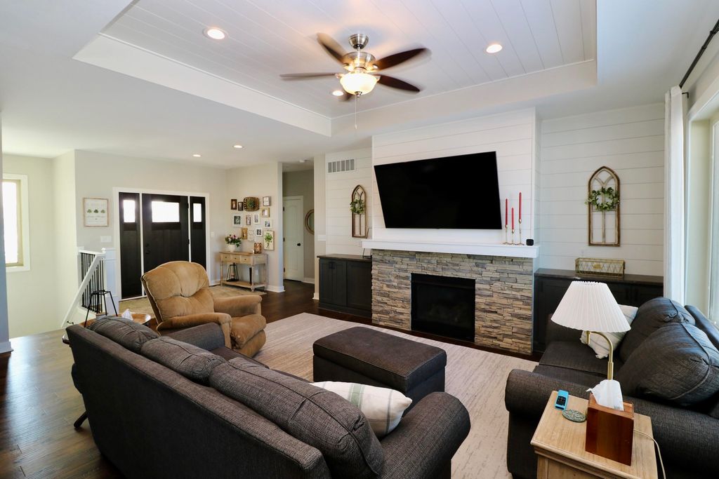 Photo of Peosta, IA 52068 (MLS # 153526)