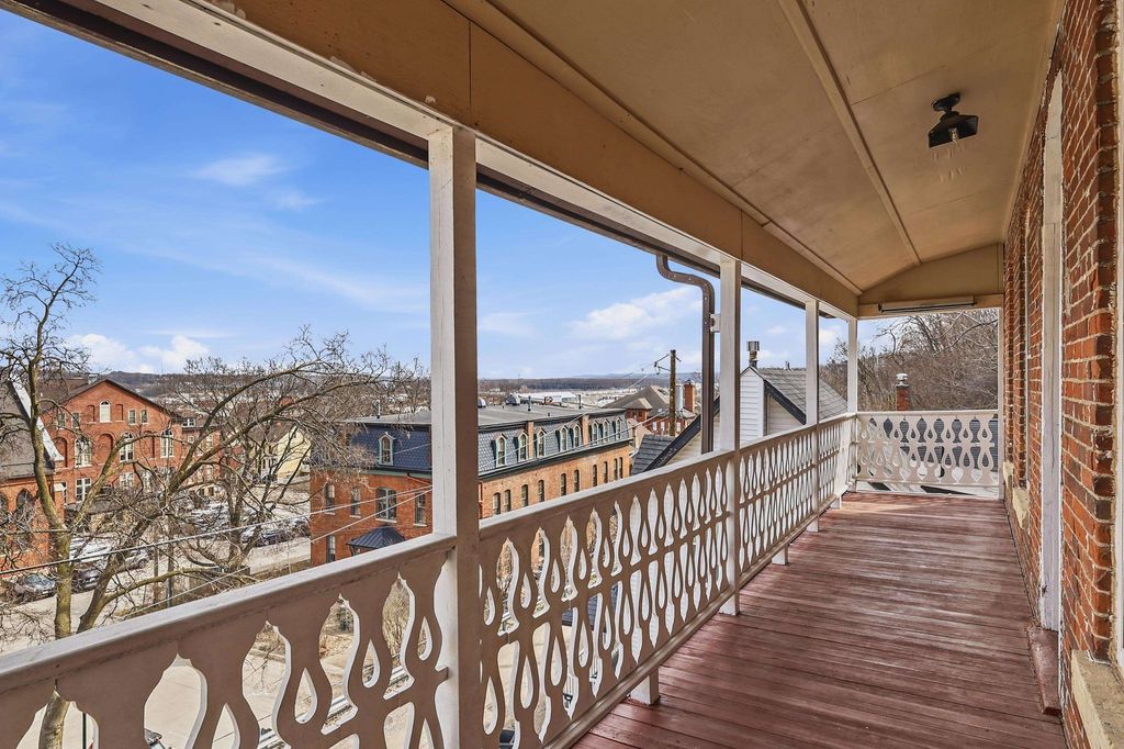 Photo of Dubuque, IA 52001 (MLS # 154200)