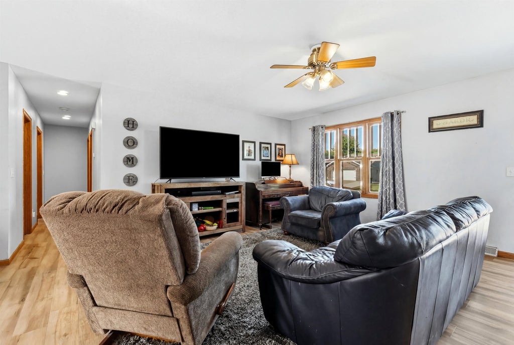 Photo of Peosta, IA 52068 (MLS # 154838)