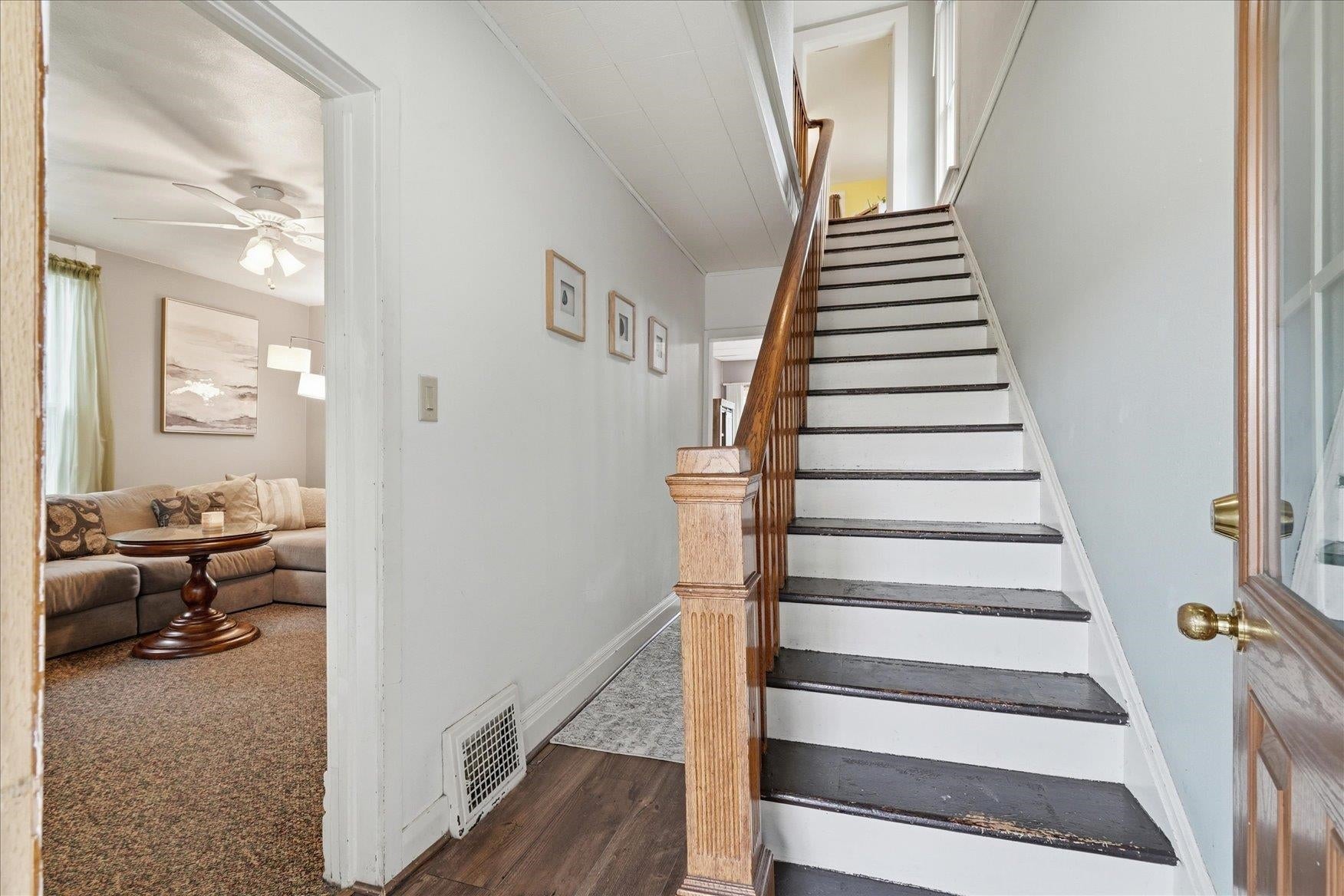 580 Nevada Street - Photo 4