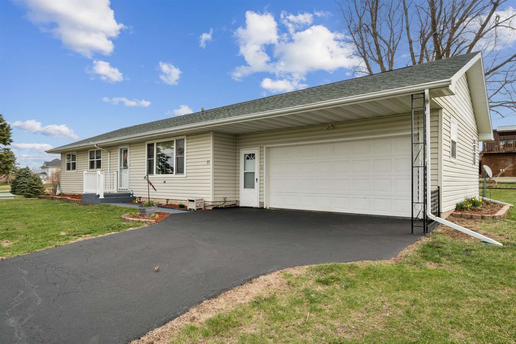 Photo of Andrew, IA 52030 (MLS # 154285)