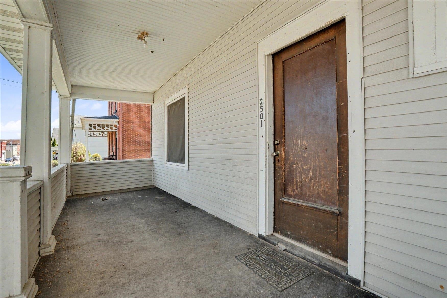 2501 Central Avenue - Photo 3