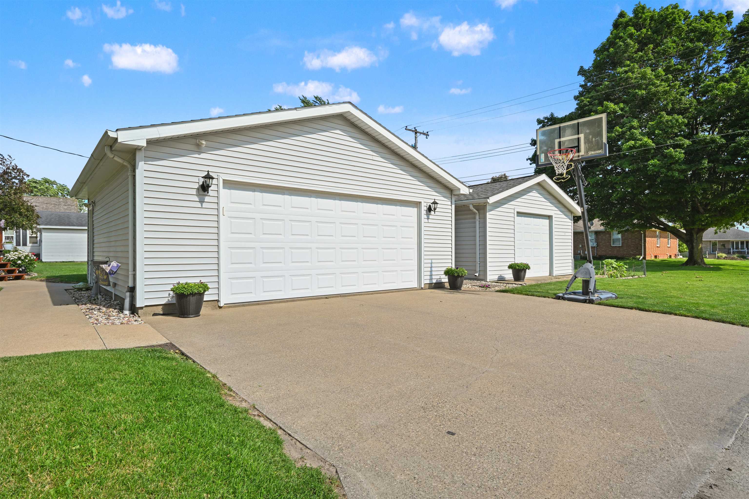 308 W 1st Avenue