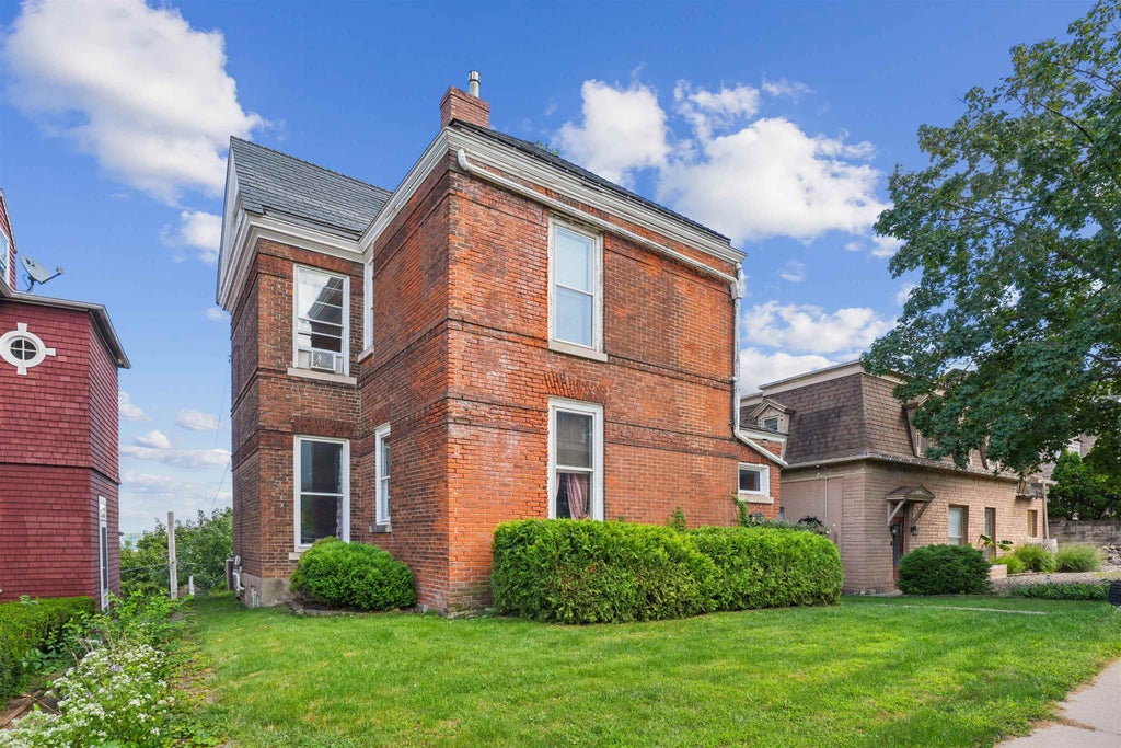 Photo of Dubuque, IA 52001 (MLS # 155703)