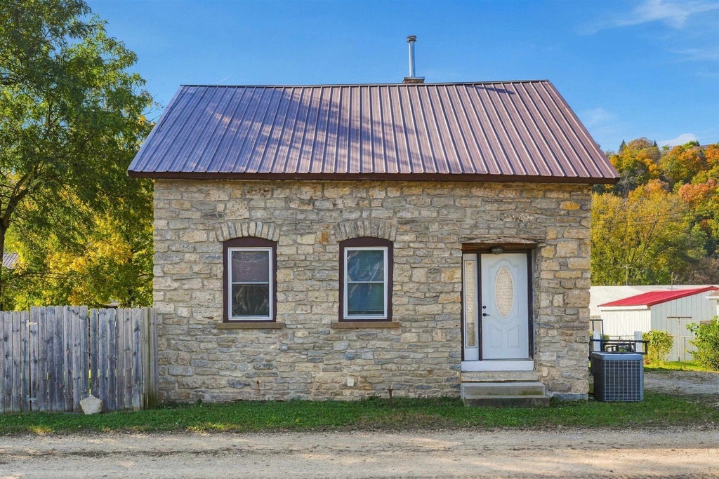 Photo of Guttenberg, IA 52052 (MLS # 156029)