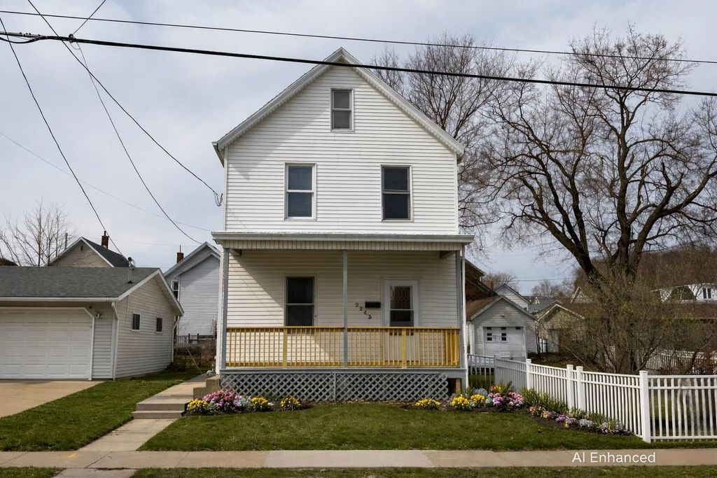 Photo of Dubuque, IA 52001 (MLS # 153926)