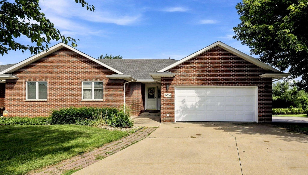 Photo of Dubuque, IA 52001 (MLS # 155607)